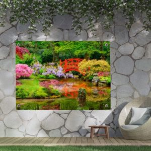 Pillow Buddies tuinposter – serene Japanse tuin met een vijver