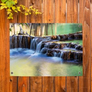 Schuttingdecoratie: tuinposter met een exotische waterval en jungle